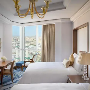 فندق قصر رافلز
