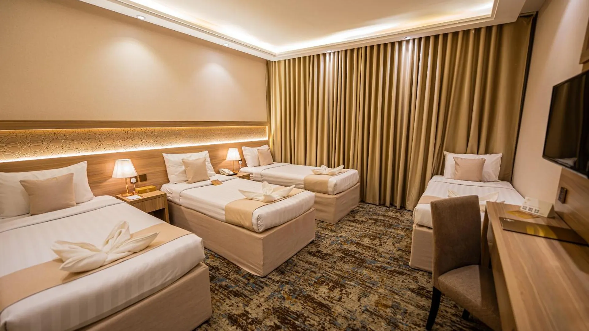 **  فندق سنود العظمة Snood Al Azama Hotel La Mecque Arabie saoudite