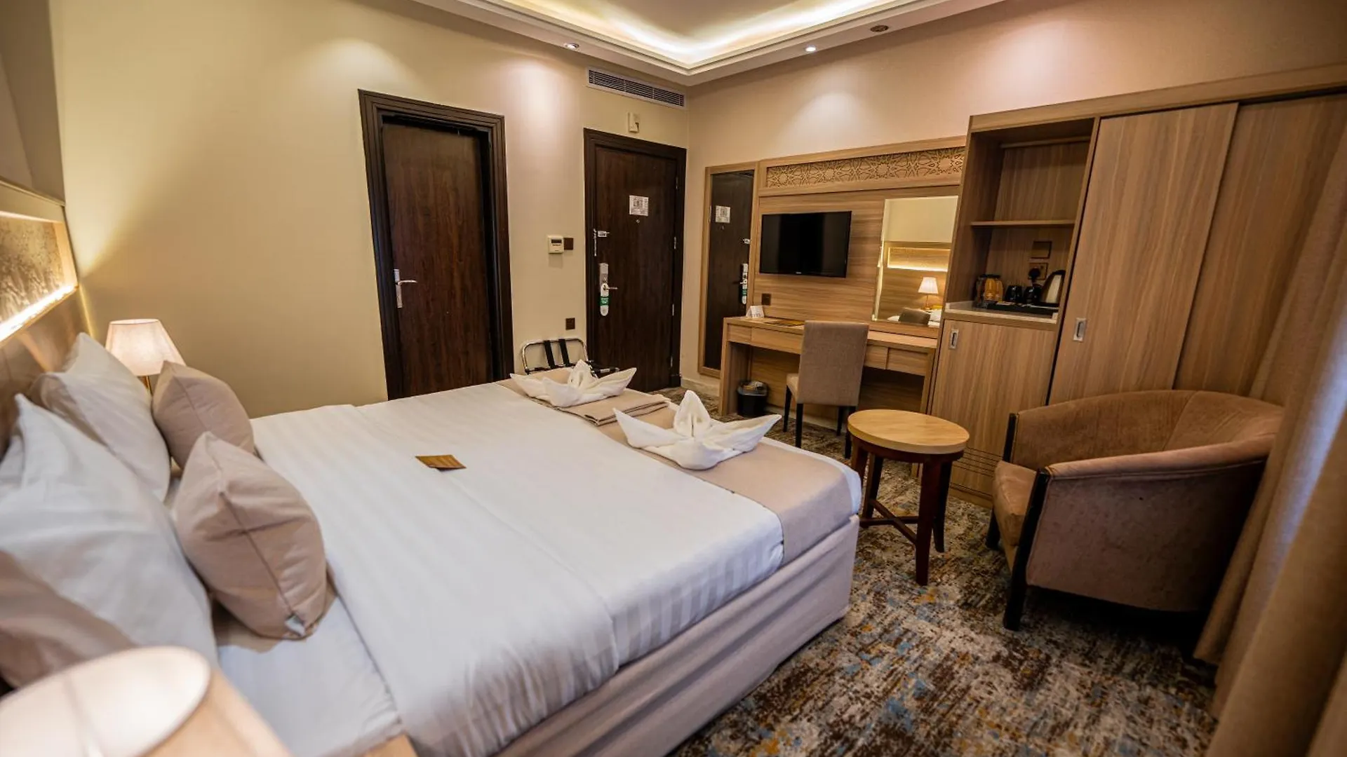 فندق سنود العظمة Snood Al Azama Hotel Mekke Suudi Arabistan